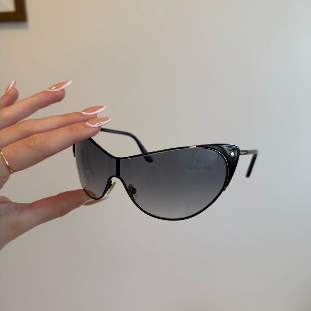 Tom Ford Vanda Sunglasses